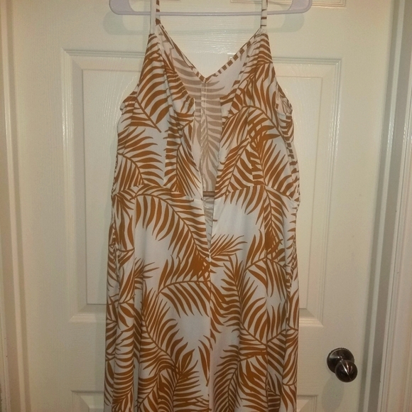 NWT Ivy Street Tropical Jumpsuit - Picture 6 of 8